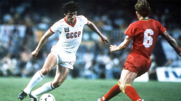 Andrei Bal, em ação com a camisa da União Soviética na Copa do Mundo de 1982 Andrei Bal, em ação com a camisa da União Soviética na Copa do Mundo de 1982