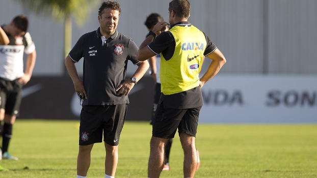 Preparador diz que viagem para a Disney não vai atrapalhar pré-temporada do Corinthians