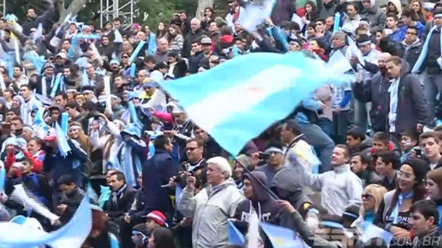 Foi no sufoco, mas os argentinos conseguiram se classificar; veja a reação da torcida Foi no sufoco, mas os argentinos conseguiram se classificar; veja a reação da torcida