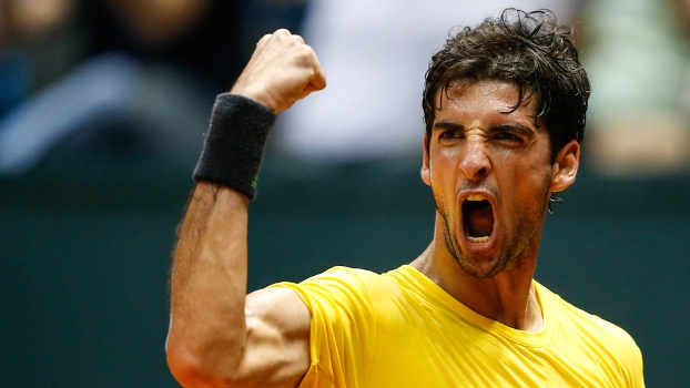 Bellucci vibra durante o jogo contra Agut Bellucci vibra durante o jogo contra Agut