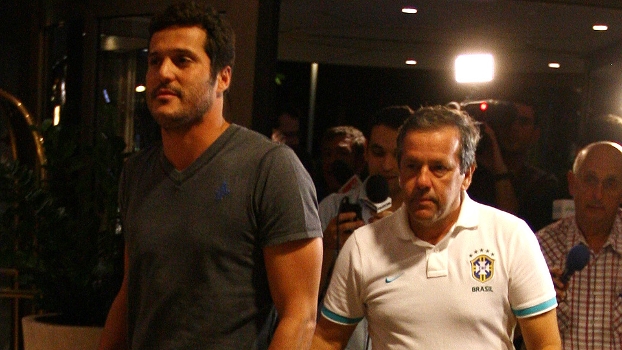 Goleiro Júlio César foi o último a se juntar à seleção Goleiro Júlio César foi o último a se juntar à seleção