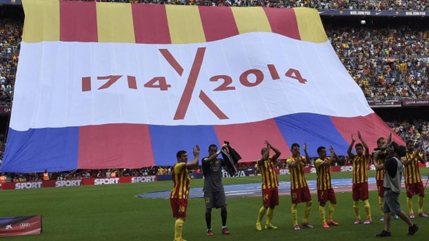 Torcida do Barcelona fez manifestações pró-Catalunha Torcida do Barcelona fez manifestações pró-Catalunha