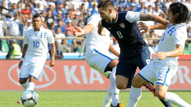 Estados Unidos leva virada e dá vexame nas eliminatórias