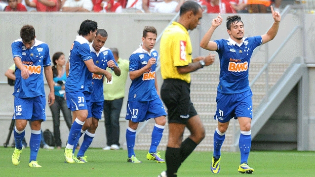 Cruzeiro fez 4 a 1 no Náutico na Arena Pernambuco