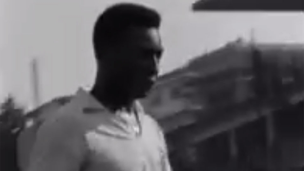 Pelé se prepara para o Corinthians 4x7 Santos Pelé se prepara para o Corinthians 4x7 Santos