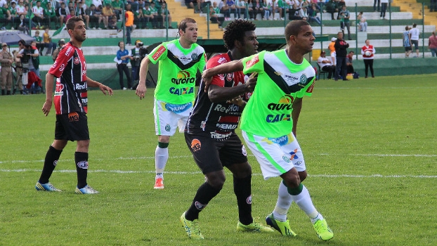 Clássico entre Chapecoense e Joinville foi disputado