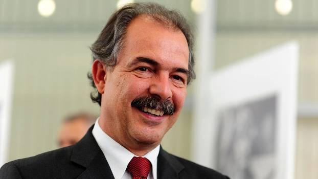 [OFF] Governo diz que 7 a 1 foi alerta de má gestão e se compromete a aprovar lei em fevereiro