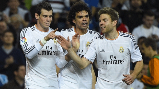 Bale, Pepe e Illarramendi comemoram gol na vitória do Real Madrid 