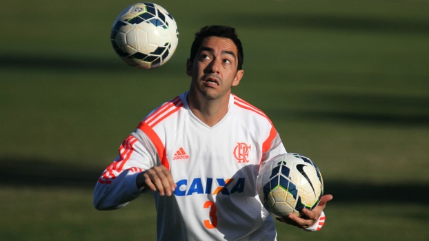 Em campo conhecido, Chicão quer aproveitar o desespero do Palmeiras