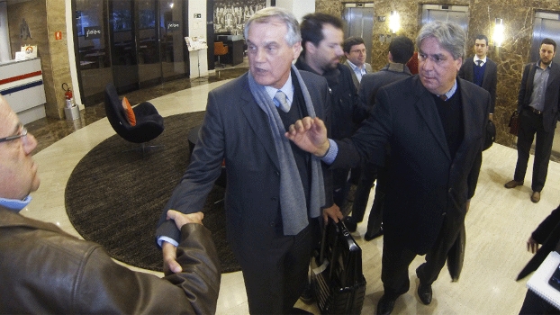 Clubes querem que Dilma altere MP aprovada pela 'bancada da bola'; Bom Senso pede veto