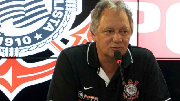 Oposição vê 'ótima oportunidade' em guerra política no Corinthians