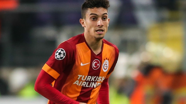 Palmeiras tenta Alex Telles, mas Galatasaray nega pedido de empréstimo