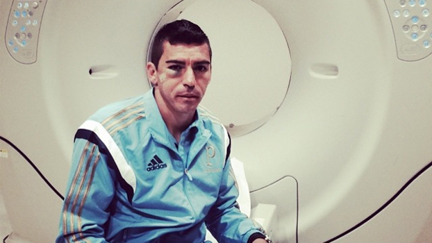 Lúcio aguarda máscara de proteção e pode voltar ao time contra o Bahia