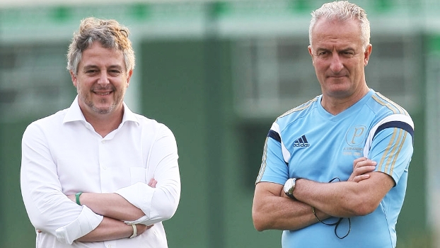 A sócios, Nobre promete três medalhões para o Palmeiras