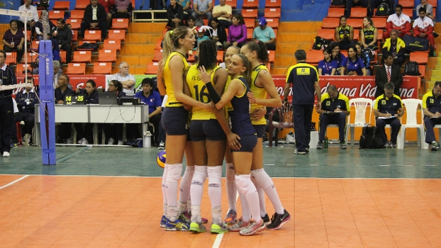 Seleção feminina passou com tranquilidade pela Colômbia Seleção feminina passou com tranquilidade pela Colômbia
