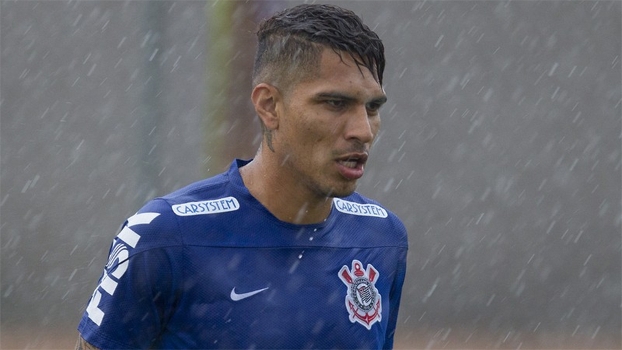 Guerrero espera renovar até 2017, mas ainda pensa na Europa e em clube que o revelou