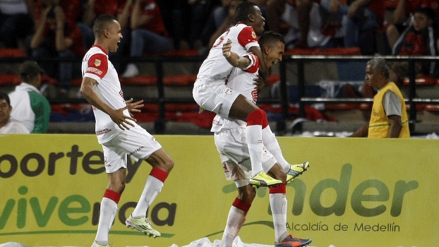 Santa Fé vence e Once Caldas fica perto de encarar o Timão