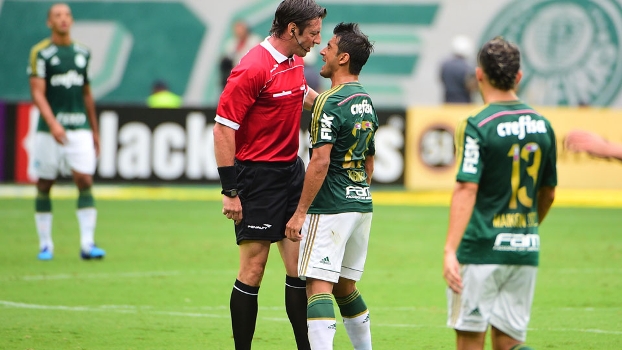 Palmeirense resume sentimento após derrota em clássico: 'Dói muito'