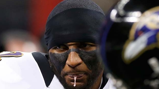 Ray Lewis faz sua despedida da NFL no Super Bowl Ray Lewis faz sua despedida da NFL no Super Bowl