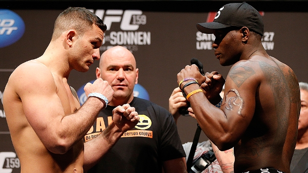 Gian Villante (EUA) vs. Ovince St.Preux (HAI) - meio-pesados Gian Villante (EUA) vs. Ovince St.Preux (HAI) - meio-pesados