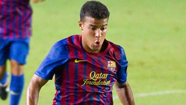 Rafael Alcântara em ação pelo Barcelona; promessa brasileira é convocada para a seleção sub-20 Rafael Alcântara em ação pelo Barcelona; promessa brasileira é convocada para a seleção sub-20