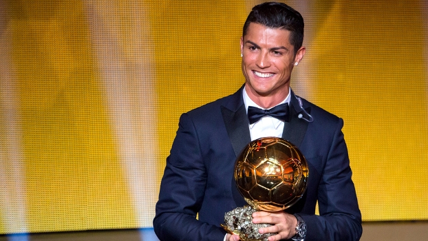 Foi a terceira vez que o craque do Real Madrid conquistou o prêmio Foi a terceira vez que o craque do Real Madrid conquistou o prêmio
