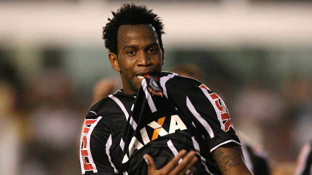 Gil vive grande fase no Corinthians: defesa é a melhor do campeonato Gil vive grande fase no Corinthians: defesa é a melhor do campeonato