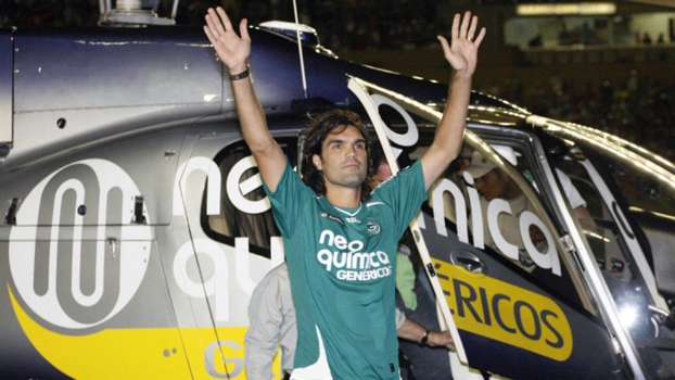 Fernandão, na volta ao Goiás, em 2009