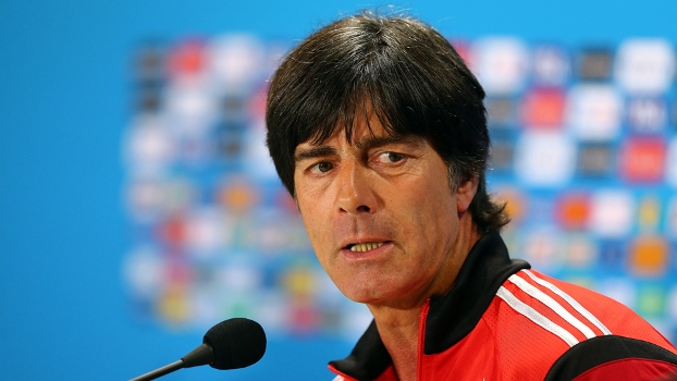 Joachim Low durante coletiva da seleção alemã