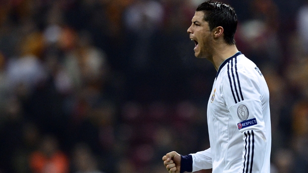 Cristiano Ronaldo comemora classificação na Champions Cristiano Ronaldo comemora classificação na Champions