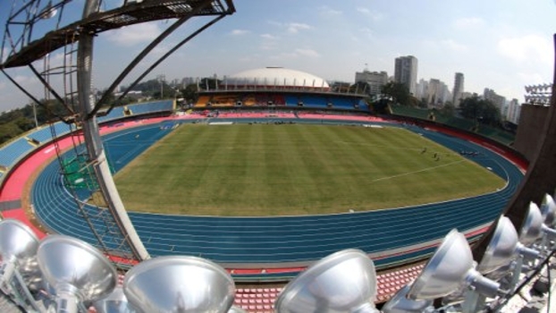 Pista de atletismo - Estádio Ícaro de Castro Mello Pista de atletismo - Estádio Ícaro de Castro Mello