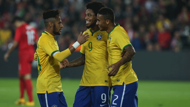 Brasil vem de goleada por 4 a 0 sobre a Turquia Brasil vem de goleada por 4 a 0 sobre a Turquia