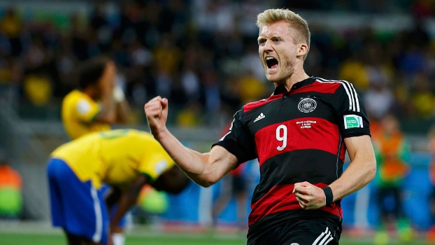 Schurrle comemora o sexto gol da Alemanha contra o Brasil Schurrle comemora o sexto gol da Alemanha contra o Brasil