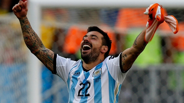 Lavezzi 'extravasa' após vitória da Argentina Lavezzi 'extravasa' após vitória da Argentina