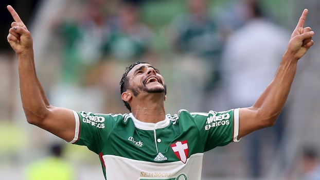 Henrique disse que argentinos sofreram com adaptação ao futebol brasileiro Henrique disse que argentinos sofreram com adaptação ao futebol brasileiro