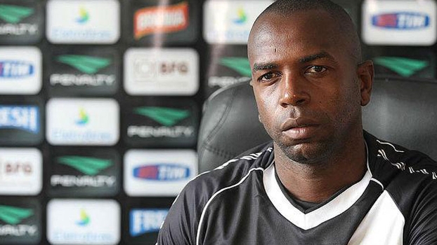 Sandro Silva foi emprestado pelo Vasco, mas nem vai entrar em campo pelo Boa Sandro Silva foi emprestado pelo Vasco, mas nem vai entrar em campo pelo Boa