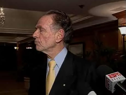 N�o � troca no poder