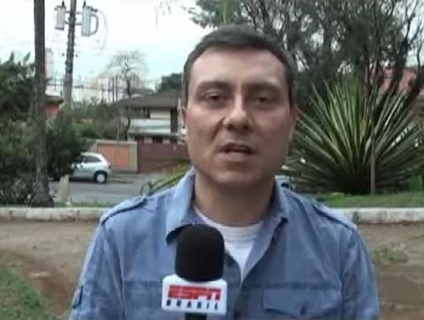 O comentarista Paulo Cal&ccedil;ade analisa o pol&ecirc;mico lance do p&ecirc;nalti desperdi&ccedil;ado por Neymar; assista