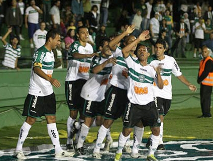 Clique no player acima para ver os gols da vitória do Coritiba!
