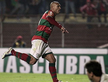 VÍDEO: Portuguesa supera tropeço, vence o Salgueiro e retoma ...