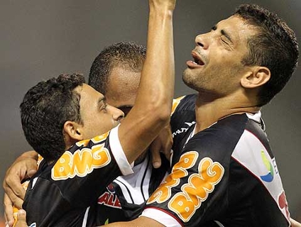 Veja o gol da vitória do Vasco!