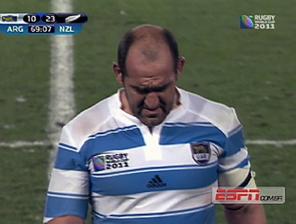 Veja o momento em que Ledesma, muito emocionado, foi substitu&iacute;do no 2&ordm; tempo do jogo!