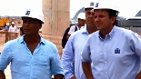Ao lado de prefeito do Rio de Janeiro, Romário visita obras olímpicas