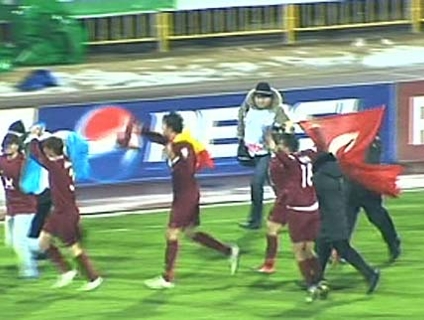 V�DEO: Rubin Kazan s� empata, mas � bicampe�o russo antecipadamente
