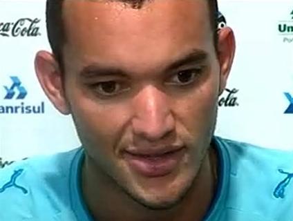 Temendo ser punido pela soberba, R�ver respeita San Mart�n