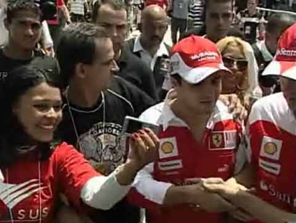V�DEO: Felipe Massa v� Mundial 2010 't�cnico e competitivo'