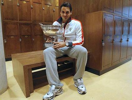 V�DEO: Federer mostra al�vio ap�s t�tulo em Roland Garros