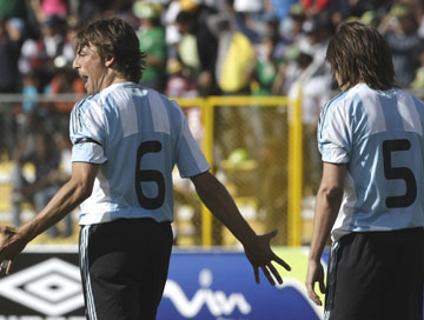 V�DEO: No dia da mentira, Bol�via aplica goleada hist�rica na Argentina