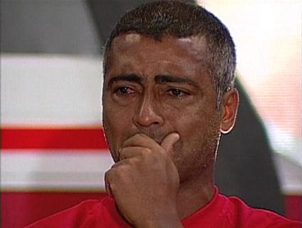 Rom�rio se emociona ao lembrar do pai durante evento que firmou parceria entre Am�rica e Botafogo