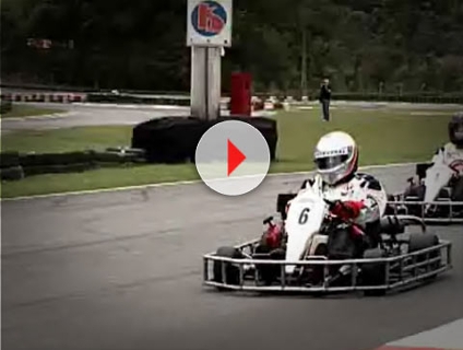 Mem�ria: Flavio Gomes vence corrida de kart e � elogiado por Button